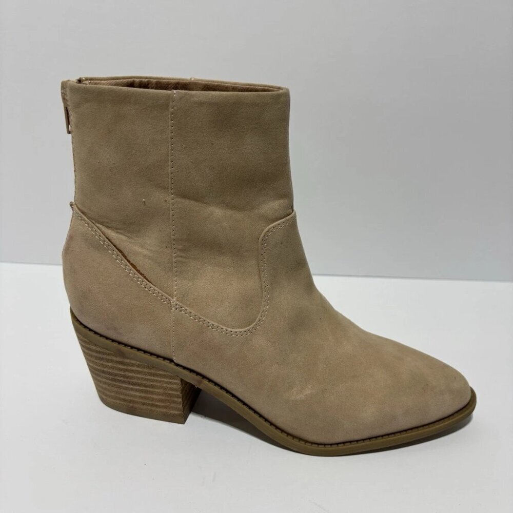 Dolce Vita Women’s Odys Tan Suede Ankle Booties, Size 7.5 M